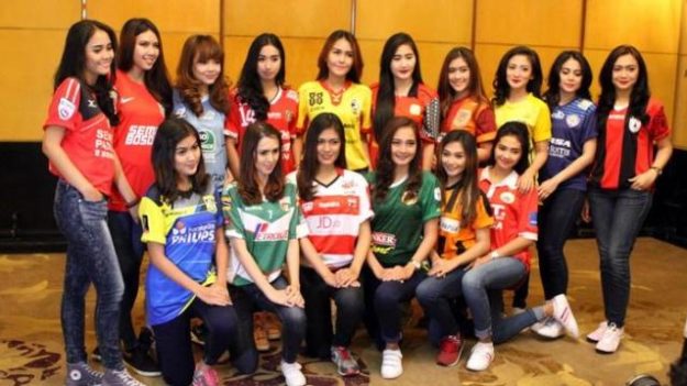 model jersey klub model jersey klub