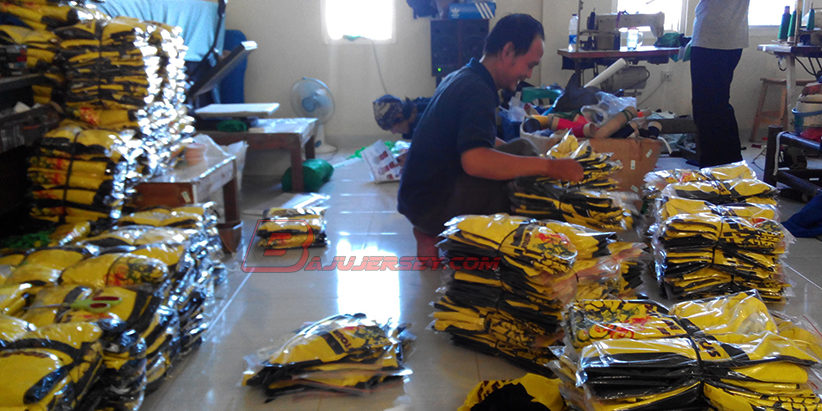 Pesan Jersey sepeda jersey sepeda komunitas custom, bikin jersey sepeda mtb, bikin jersey sepeda Downhill, bikin jersey sepeda roadbike, bikin jersey sepeda custom, bikin jersey sepeda printing komunitas, costum jerseys Pesan Jersey sepeda jersey sepeda komunitas custom, bikin jersey sepeda mtb, bikin jersey sepeda Downhill, bikin jersey sepeda roadbike, bikin jersey sepeda custom, bikin jersey sepeda printing komunitas, costum jerseys