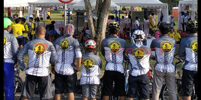 jersey sepeda komunitas custom, bikin jersey sepeda mtb, bikin jersey sepeda Downhill, bikin jersey sepeda roadbike, bikin jersey sepeda custom, bikin jersey sepeda printing komunitas, costum jerseys